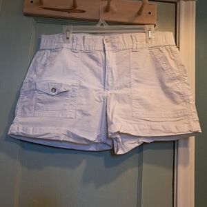 Time and Tru Women's White Shorts